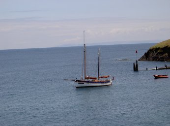 Sitting at anchor at Lundy