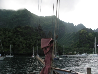 Arriving in Hanavave Bay