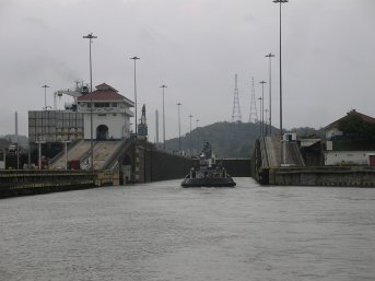 Following tug into Pedro Miguel lock