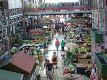 Pape'ete market