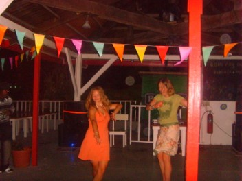 Dancing on Statia