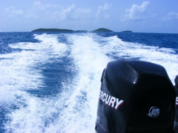 A lift to the bird islands in the Tobago Cays