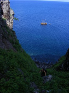 Redonda un-expectantly swathed in green herbs