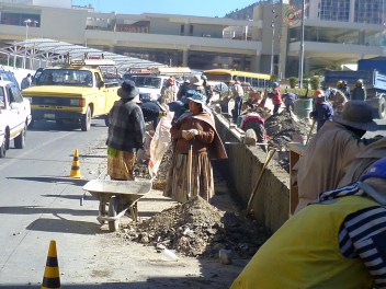 Woman at work, La Paz